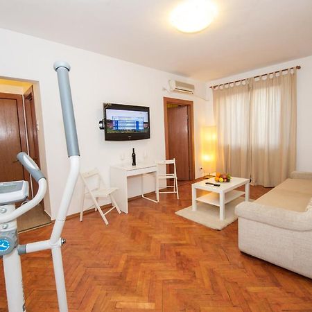 Universitate 1 Apartment Bucureşti Ngoại thất bức ảnh
