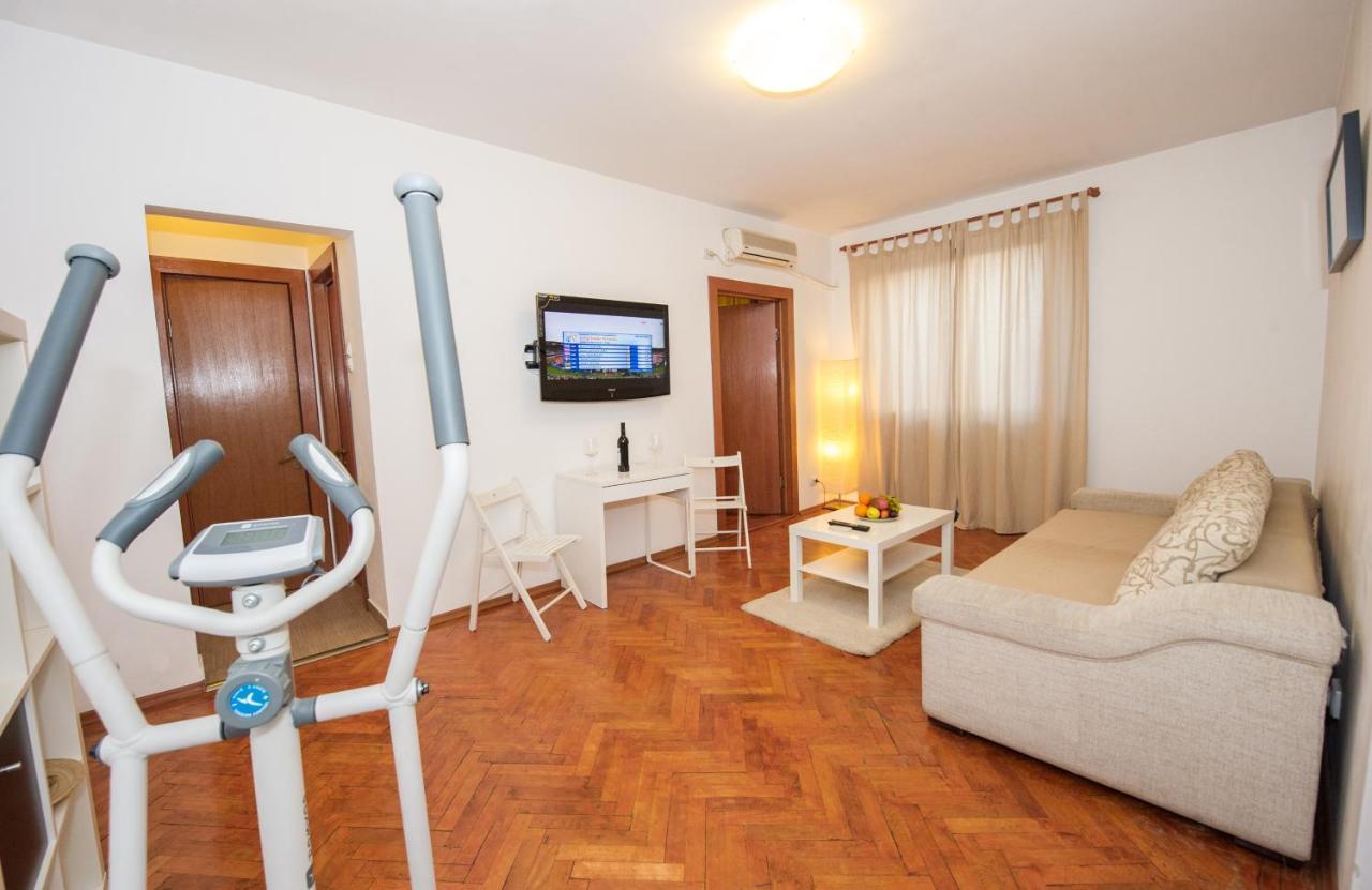Universitate 1 Apartment Bucureşti Ngoại thất bức ảnh